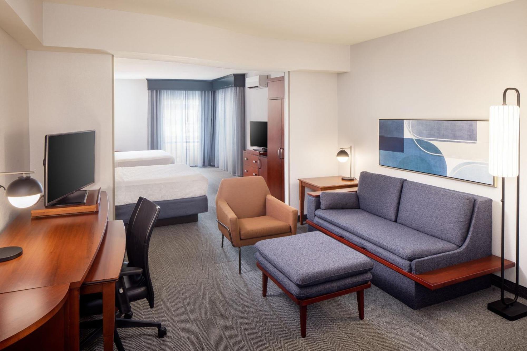 Courtyard By Marriott Charleston Downtown/Civic Center Exterior foto